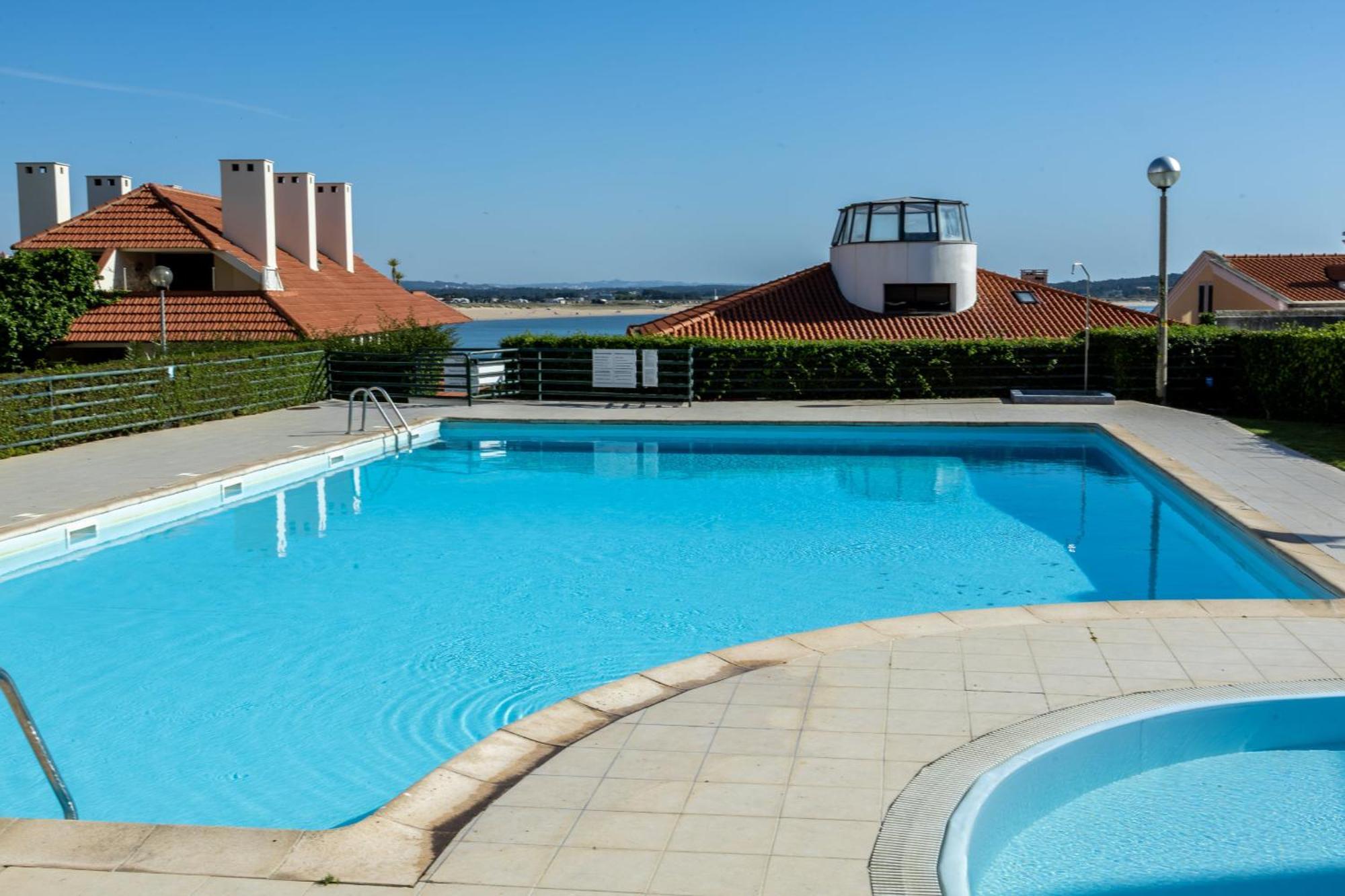 Baia - A Poucos Metros Da Baia Apartamento São Martinho do Porto Exterior foto